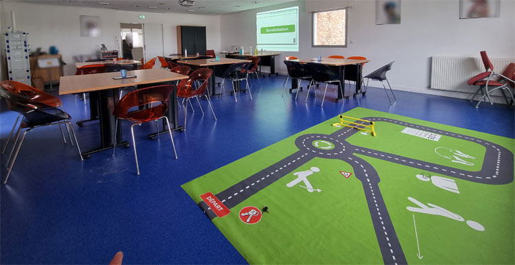 Vue panoramique de l'atelier sensibilisation conduite addictive dans un établissement scolaire de Loire Atlantique
